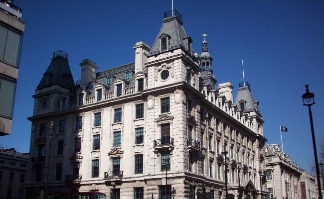 Jaguar Projects secure Rising Busbar replacement at Kinnaird House