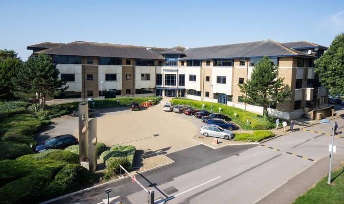 Jaguar Projects secure Chiller Replacement at Eastworth House, Chertsey