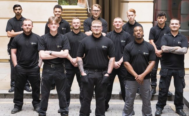 Jaguar takes on a further 3 Apprentices