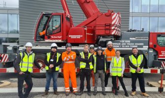 Charlotte Battram attends her first crane lift operation!