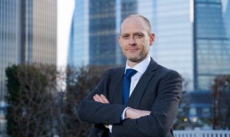 Darren Moss is promoted to Senior Projects Manager